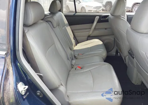 2013 Toyota Highlander Se V6 из США, поврежденный, VIN 5TDBK3EH7DS209547
